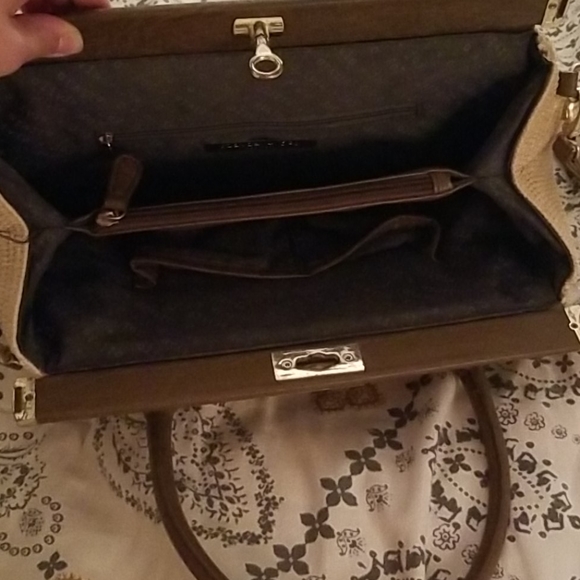 Olivia + Joy Tan Woven Bag - Picture 5 of 7